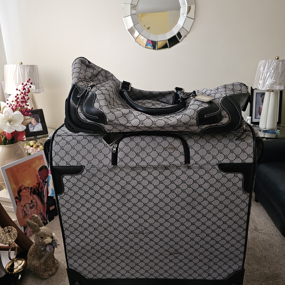 Very Rare Polo by Ralph Lauren Gray Monogram Travel Set with Black Trim.